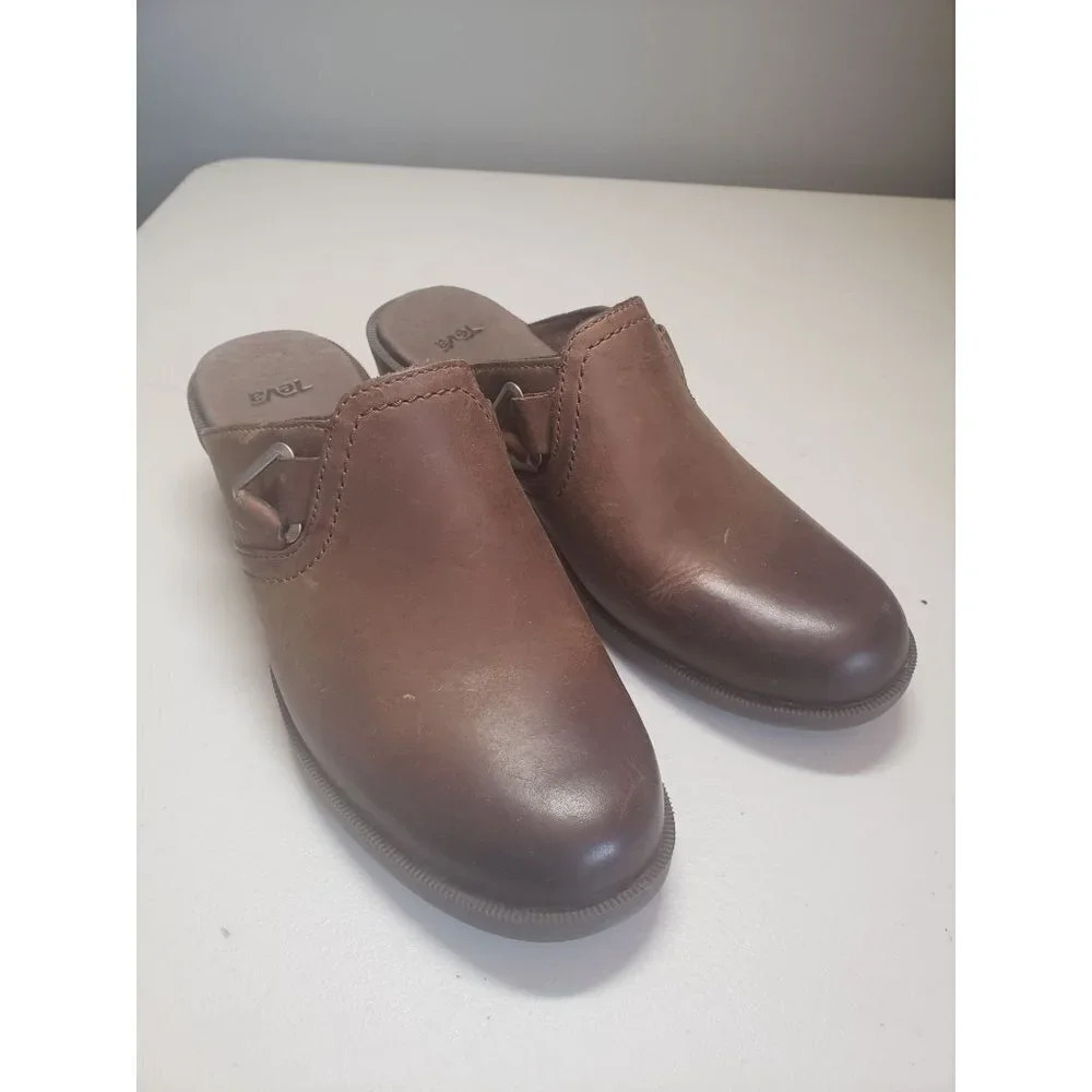 Teva Women's Brown Mule Clogs Size 6.5